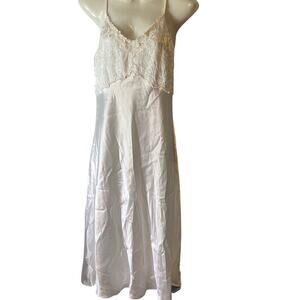 VTG IntimoAmore Women XS SlipDress Babydoll Nightie Lingerie SatinIvory Romantic